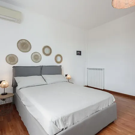 Residenza La Pietra By Mmega Apartmán *
